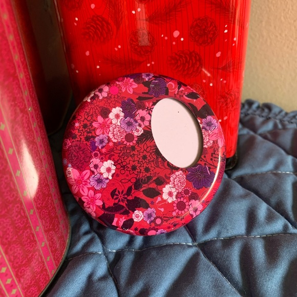 Vintage Tin Lot - Picture 7 of 8